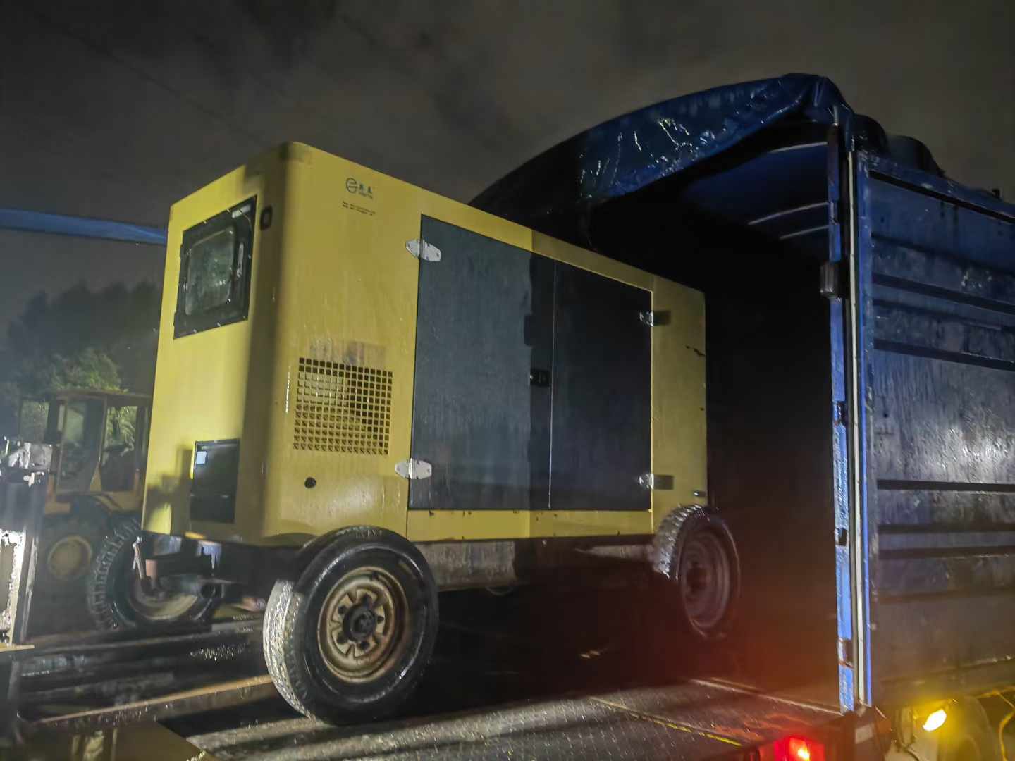 曲水如何根据负载特性选择合适的柴油发电机？