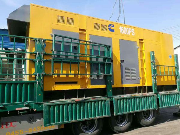 曲水测量水冷式机油散热器密封件尺寸时的注意事项有哪些？